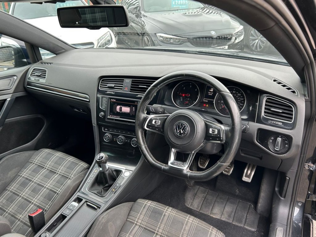 Used Volkswagen Golf 2016 for sale - 77609345: Photo 16