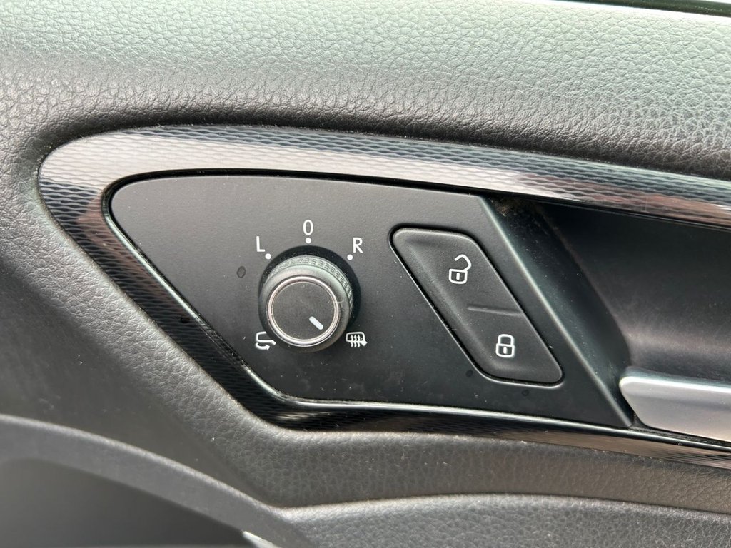 Used Volkswagen Golf 2016 for sale - 77609345: Photo 17