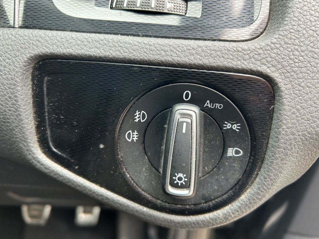 Used Volkswagen Golf 2016 for sale - 77609345: Photo 18