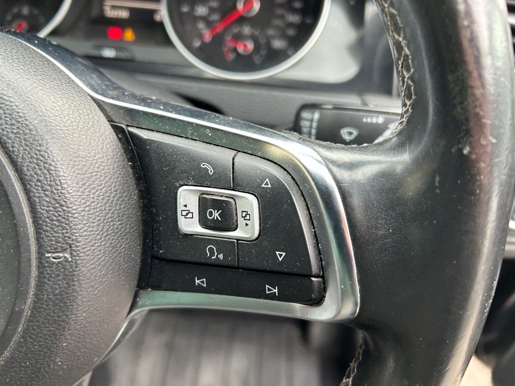 Used Volkswagen Golf 2016 for sale - 77609345: Photo 20