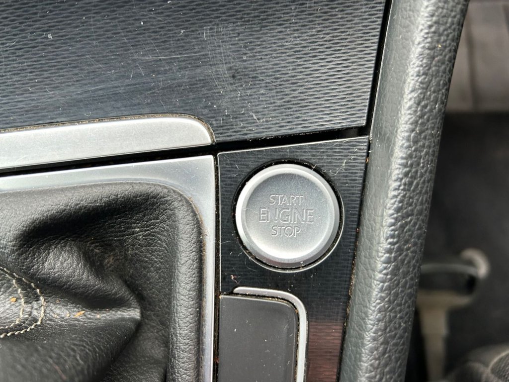 Used Volkswagen Golf 2016 for sale - 77609345: Photo 26