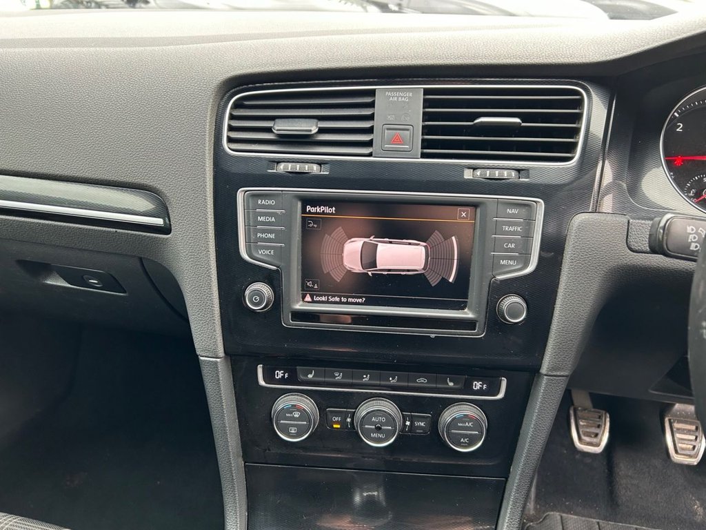 Used Volkswagen Golf 2016 for sale - 77609345: Photo 30