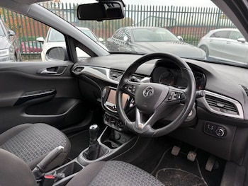 Used Vauxhall Corsa 2015 for sale - 76303661: Photo 2