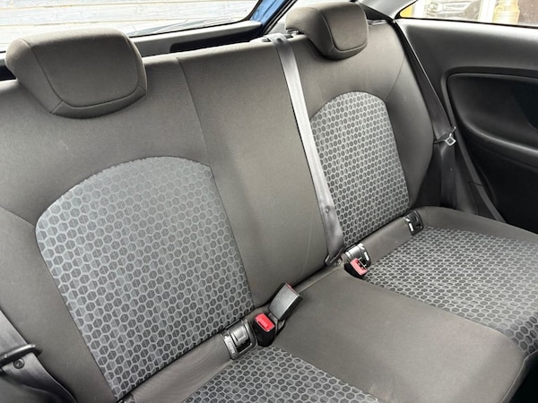 Used Vauxhall Corsa 2015 for sale - 76303661: Photo 4