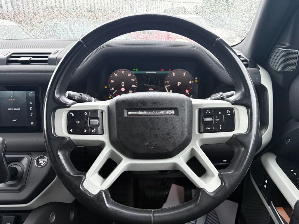 Used Land Rover Defender 2022 for sale - 77451760: Photo 23
