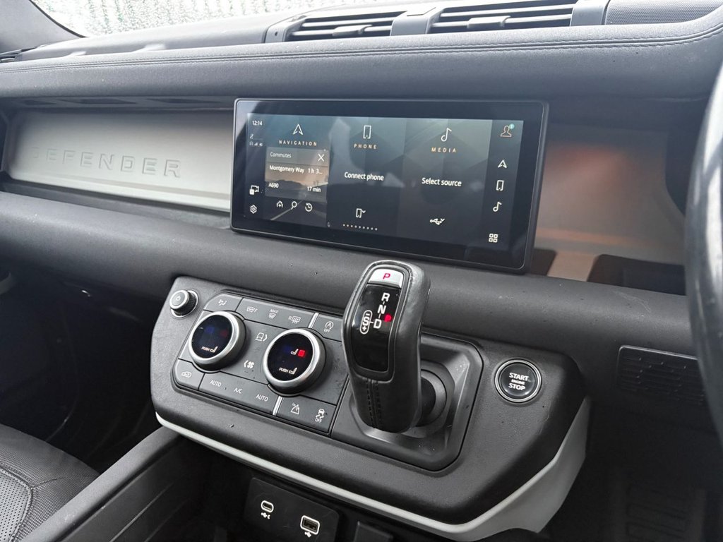 Used Land Rover Defender 2022 for sale - 77451760: Photo 24