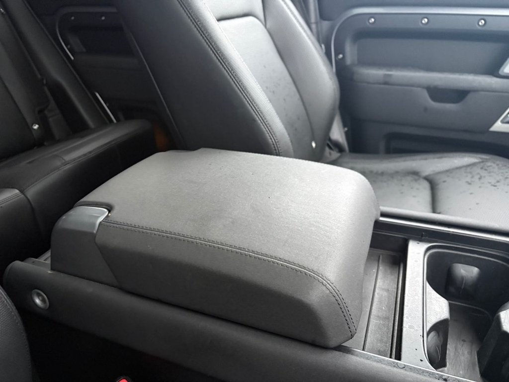 Used Land Rover Defender 2022 for sale - 77451760: Photo 26