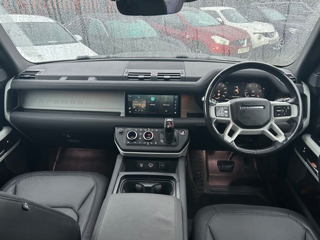 Used Land Rover Defender 2022 for sale - 77451760: Photo 3