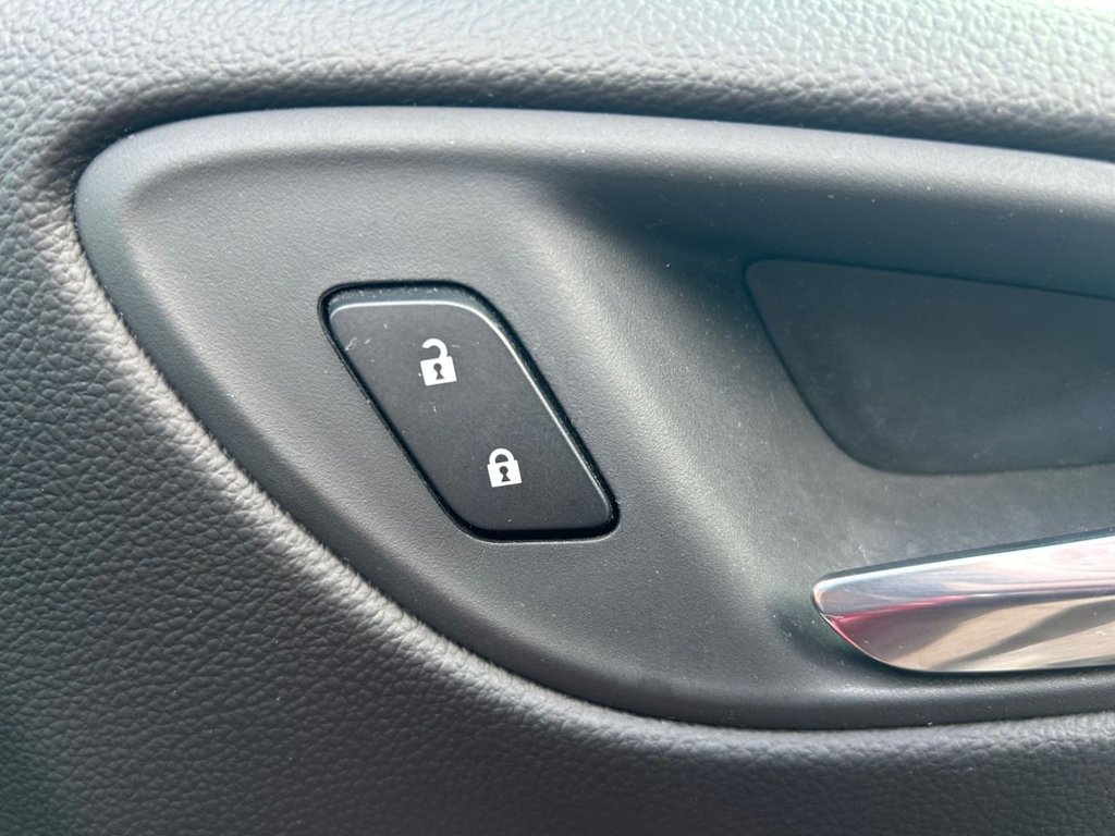 Used Vauxhall Astra 2017 for sale - 77571527: Photo 24