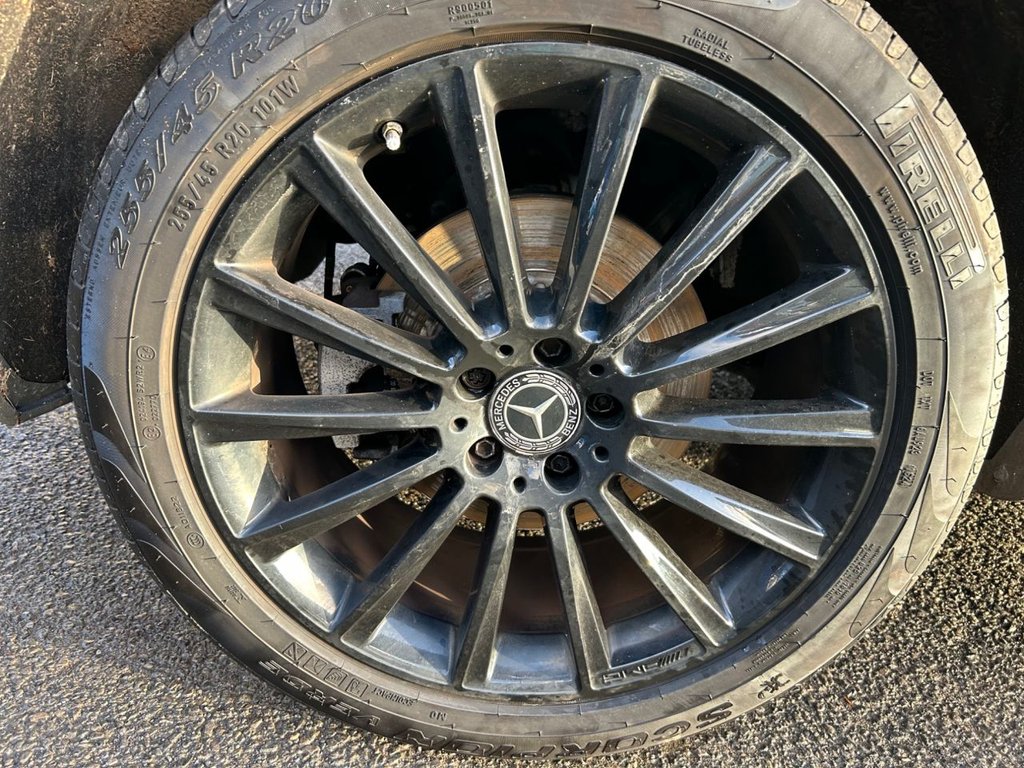 Used Mercedes-Benz GLC 2020 for sale - 76642685: Photo 18