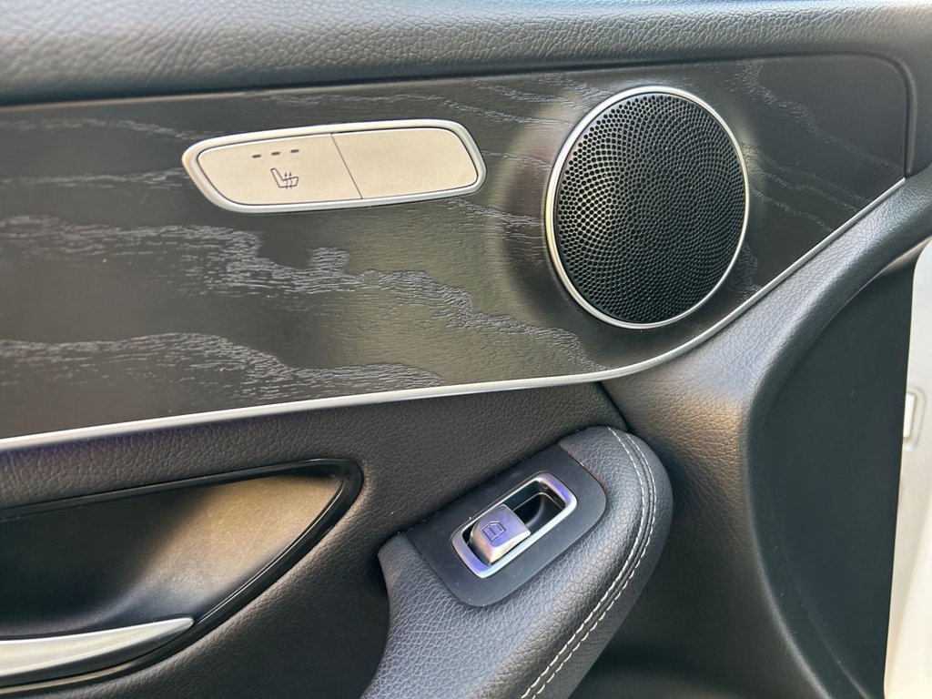 Used Mercedes-Benz GLC 2020 for sale - 76642685: Photo 20