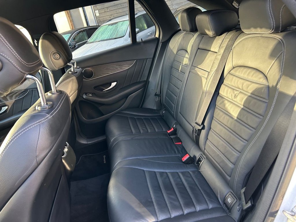 Used Mercedes-Benz GLC 2020 for sale - 76642685: Photo 25