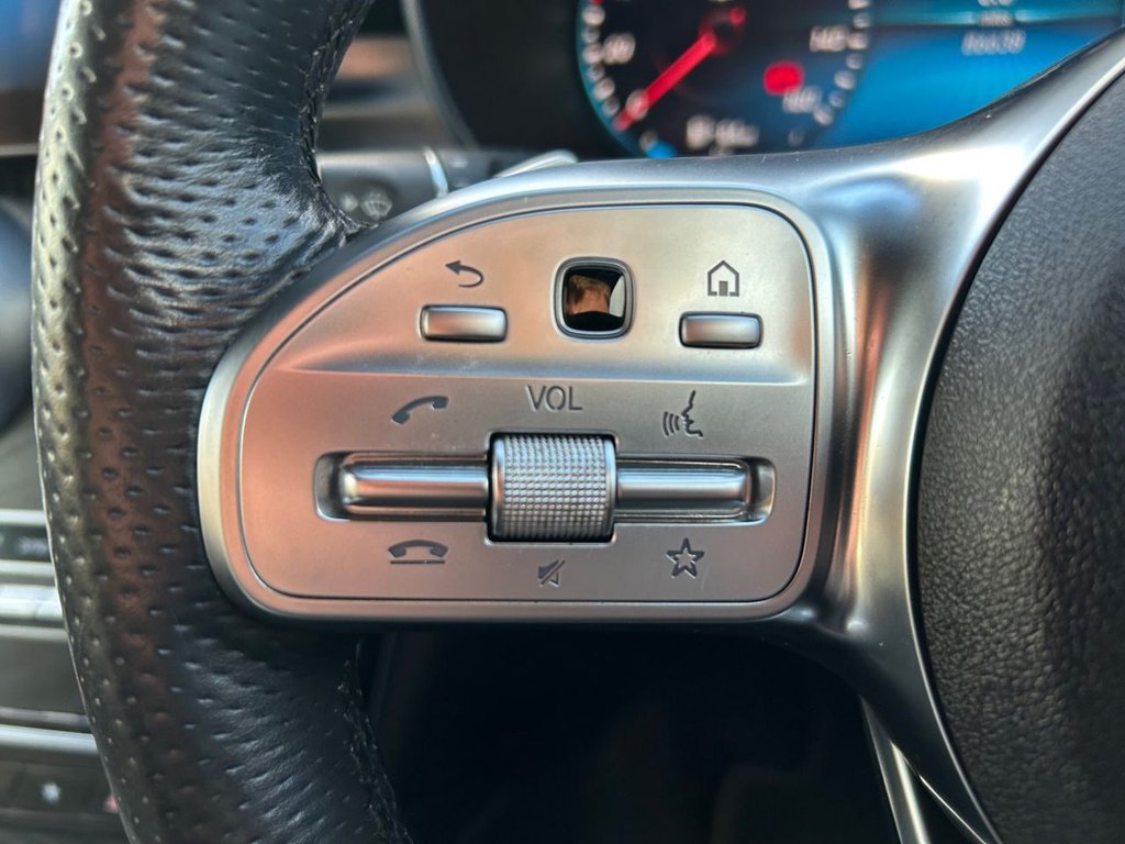 Used Mercedes-Benz GLC 2020 for sale - 76642685: Photo 40