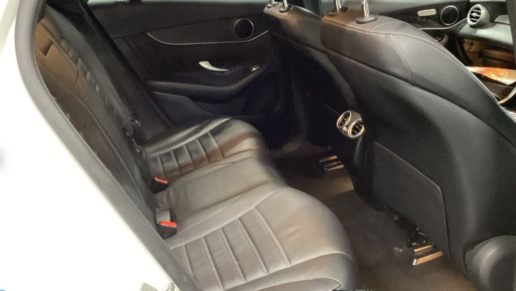 Used Mercedes-Benz GLC 2020 for sale - 76642685: Photo 7