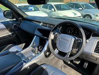 Used Land Rover Range Rover Sport 2018 for sale - 78227397: Photo
