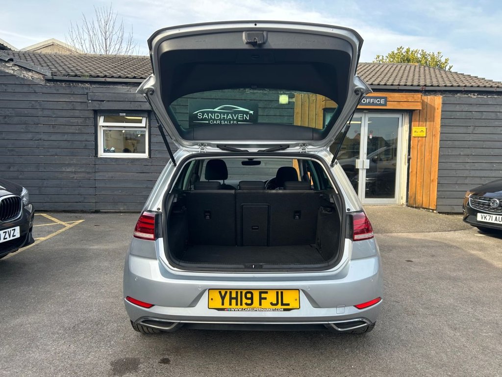Used Volkswagen Golf 2019 for sale - 77936119: Photo 11