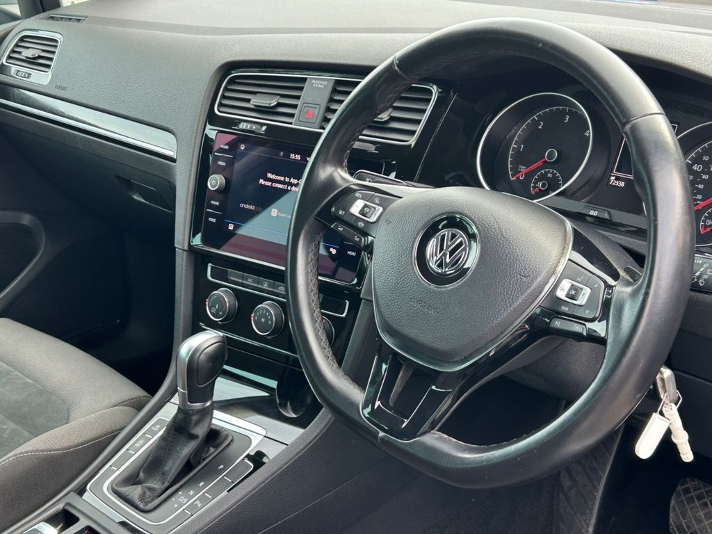 Used Volkswagen Golf 2019 for sale - 77936119: Photo 19
