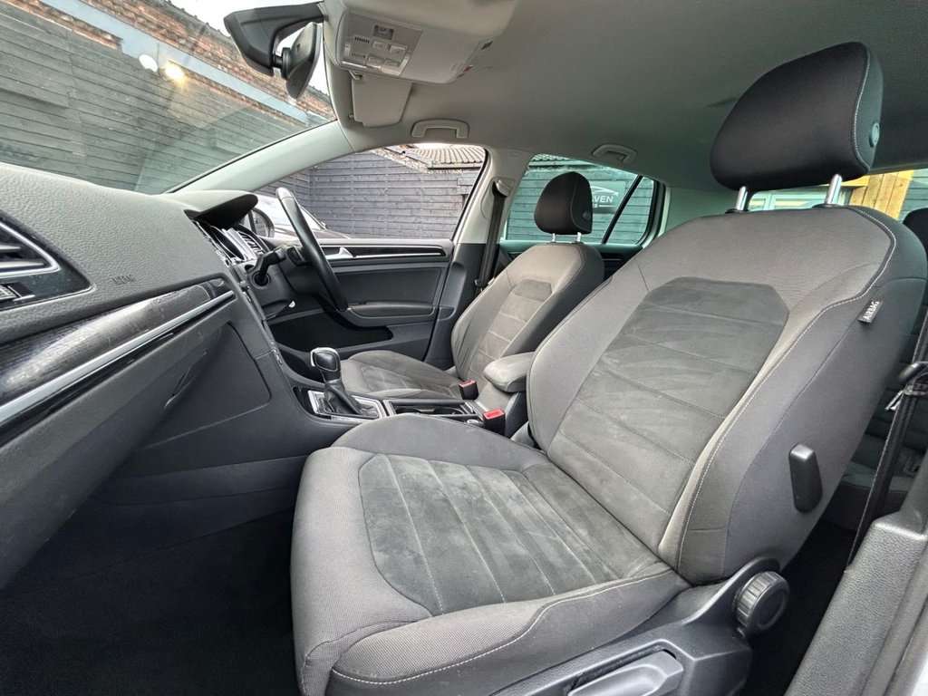 Used Volkswagen Golf 2019 for sale - 77936119: Photo 23