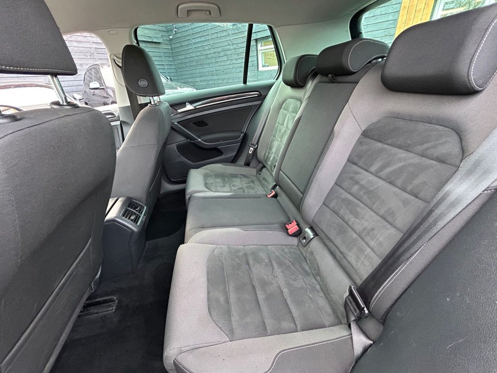 Used Volkswagen Golf 2019 for sale - 77936119: Photo 25