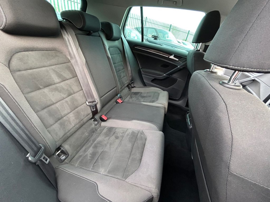 Used Volkswagen Golf 2019 for sale - 77936119: Photo 26