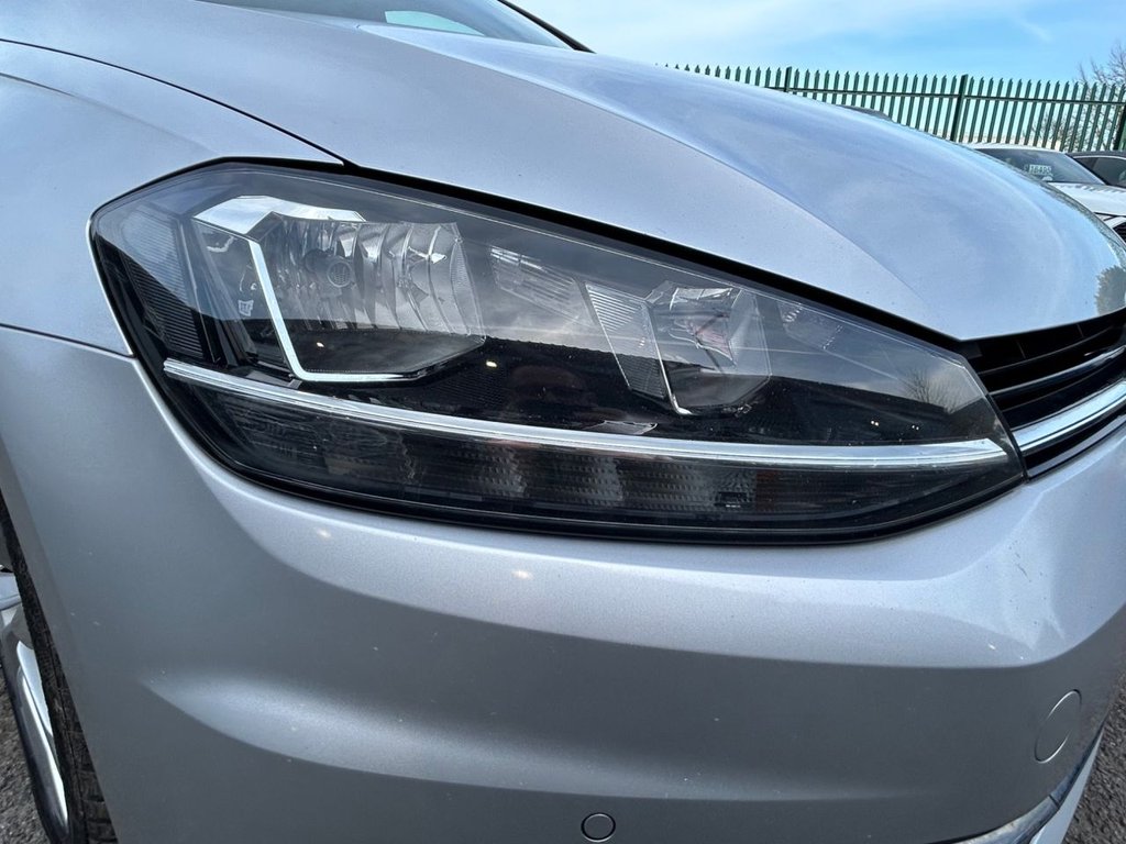 Used Volkswagen Golf 2019 for sale - 77936119: Photo 32