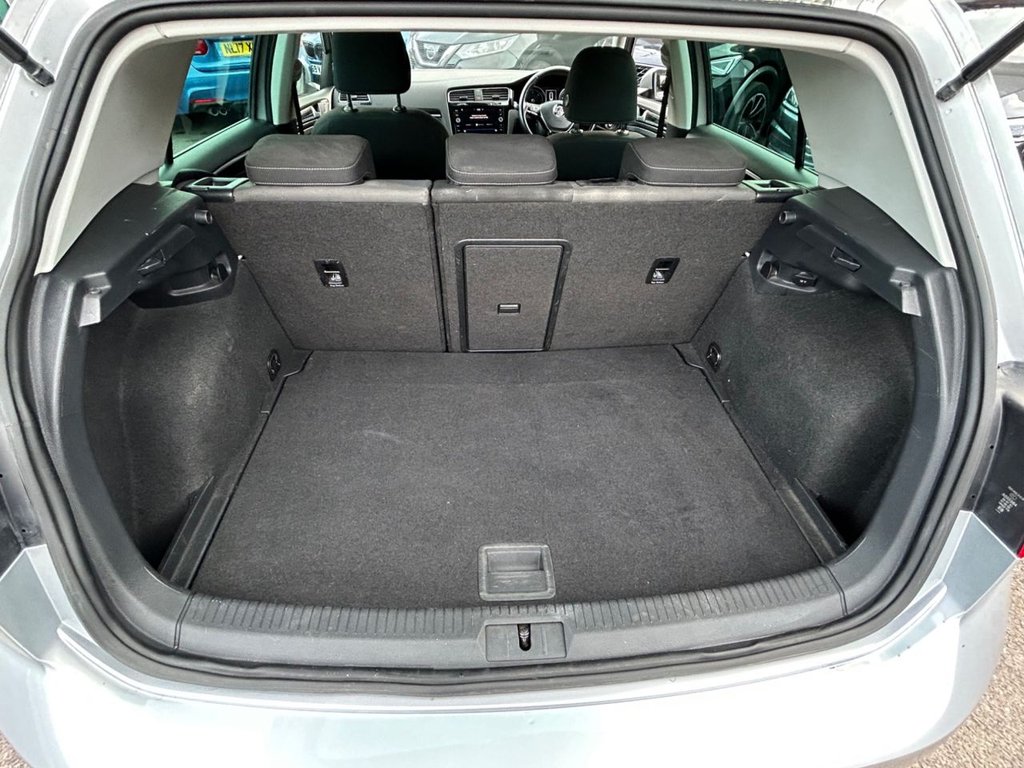 Used Volkswagen Golf 2019 for sale - 77936119: Photo 39