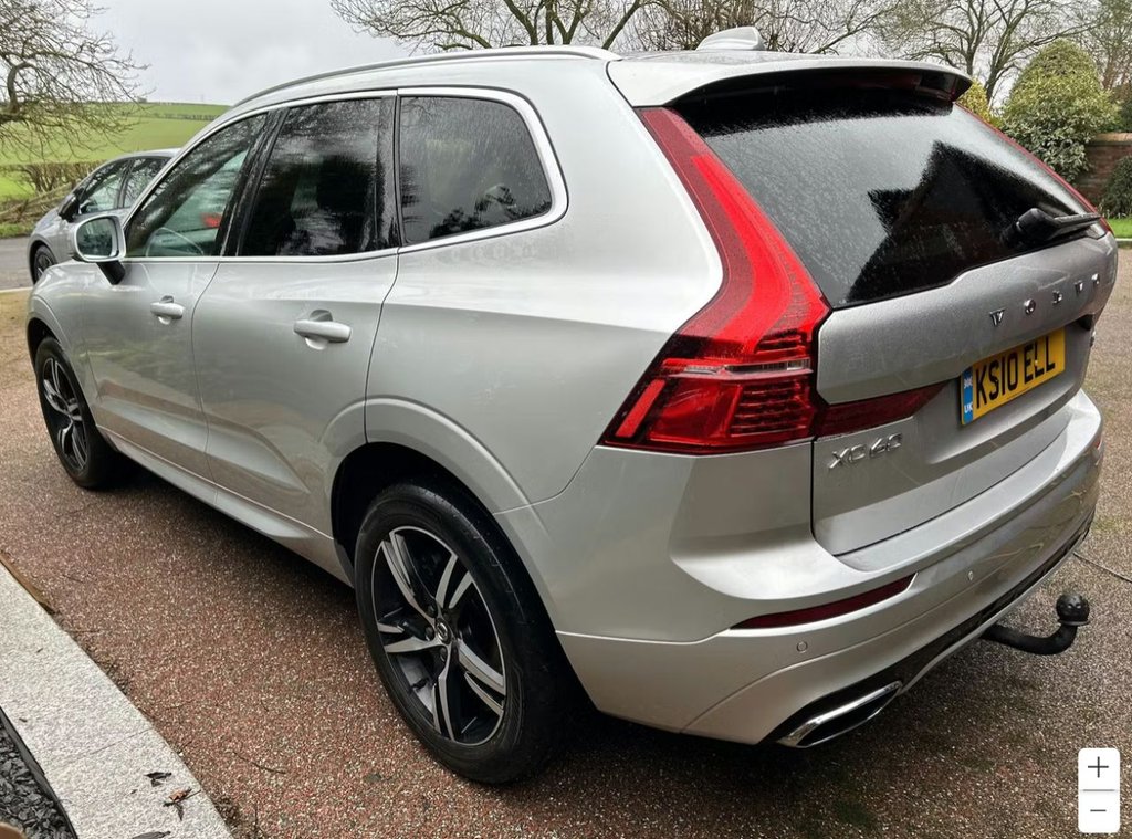 Used Volvo XC60 2018 for sale - 77557858: Photo 2