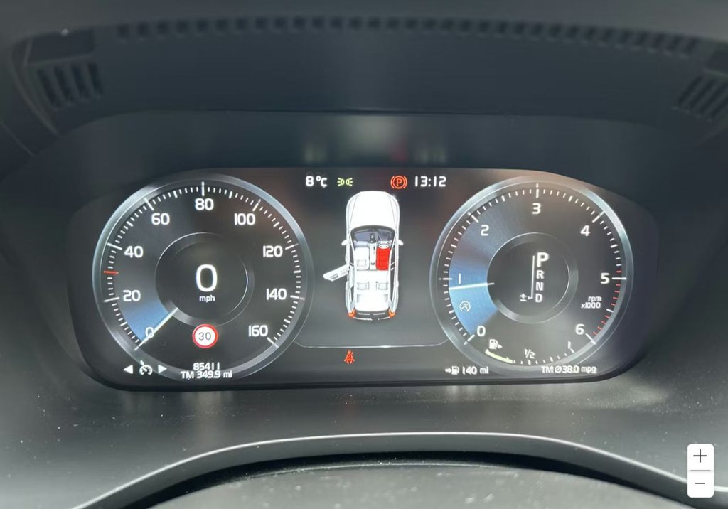 Used Volvo XC60 2018 for sale - 77557858: Photo 9