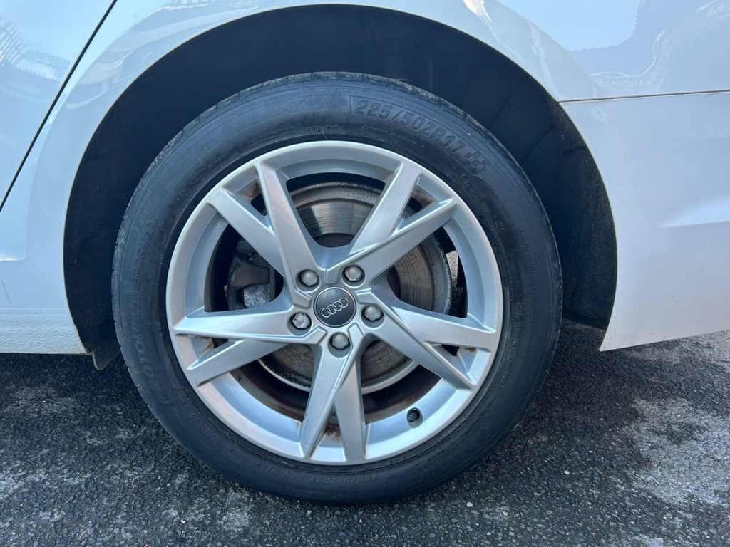 Used Audi A4 2017 for sale - 76605023: Photo 14