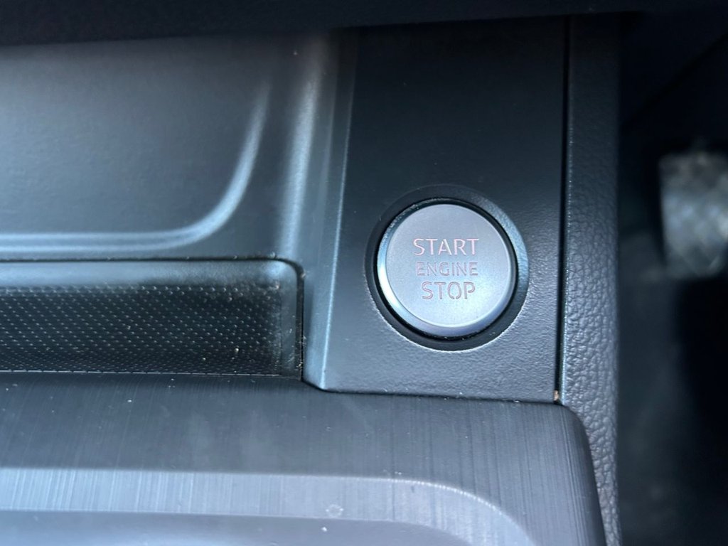 Used Audi A4 2017 for sale - 76605023: Photo 35