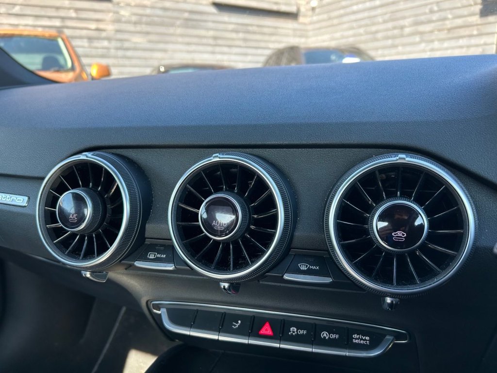 Used Audi TT 2015 for sale - 78153832: Photo 10