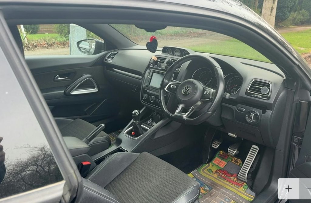 Used Volkswagen Scirocco 2017 for sale - 78022140: Photo 3