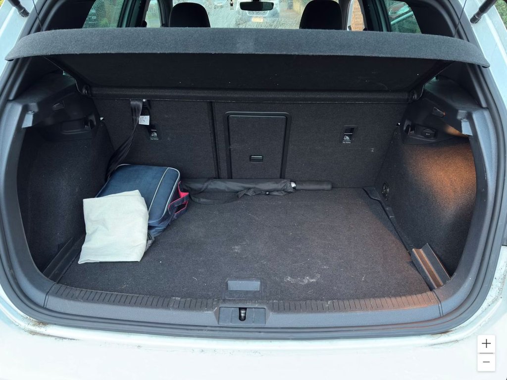 Used Volkswagen Golf 2019 for sale - 76367863: Photo 8