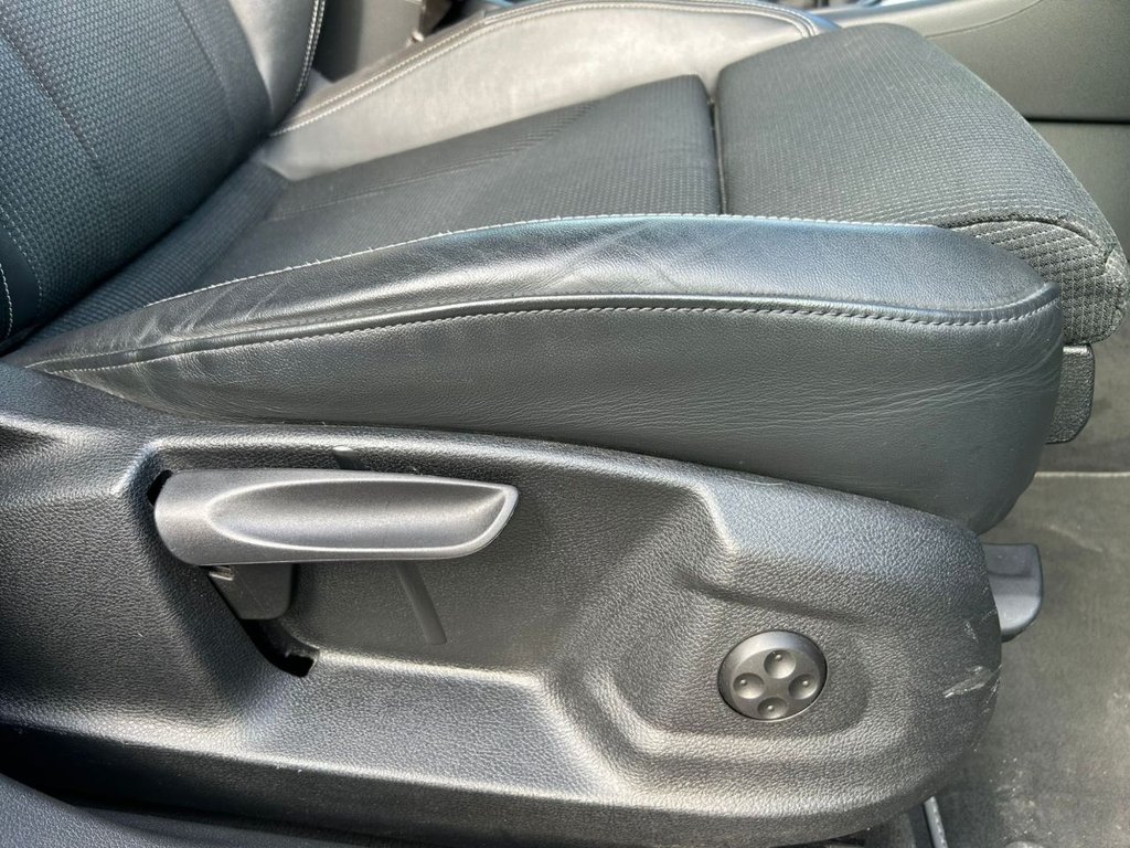 Used Audi Q3 2017 for sale - 75960926: Photo 30