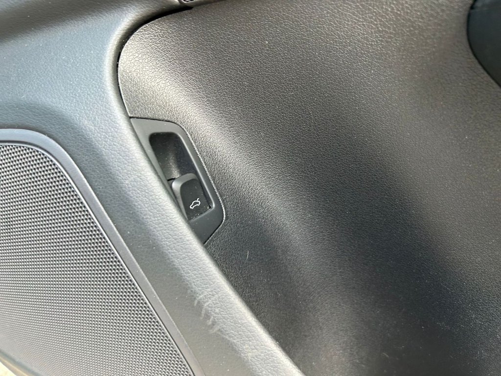 Used Audi Q3 2017 for sale - 75960926: Photo 32