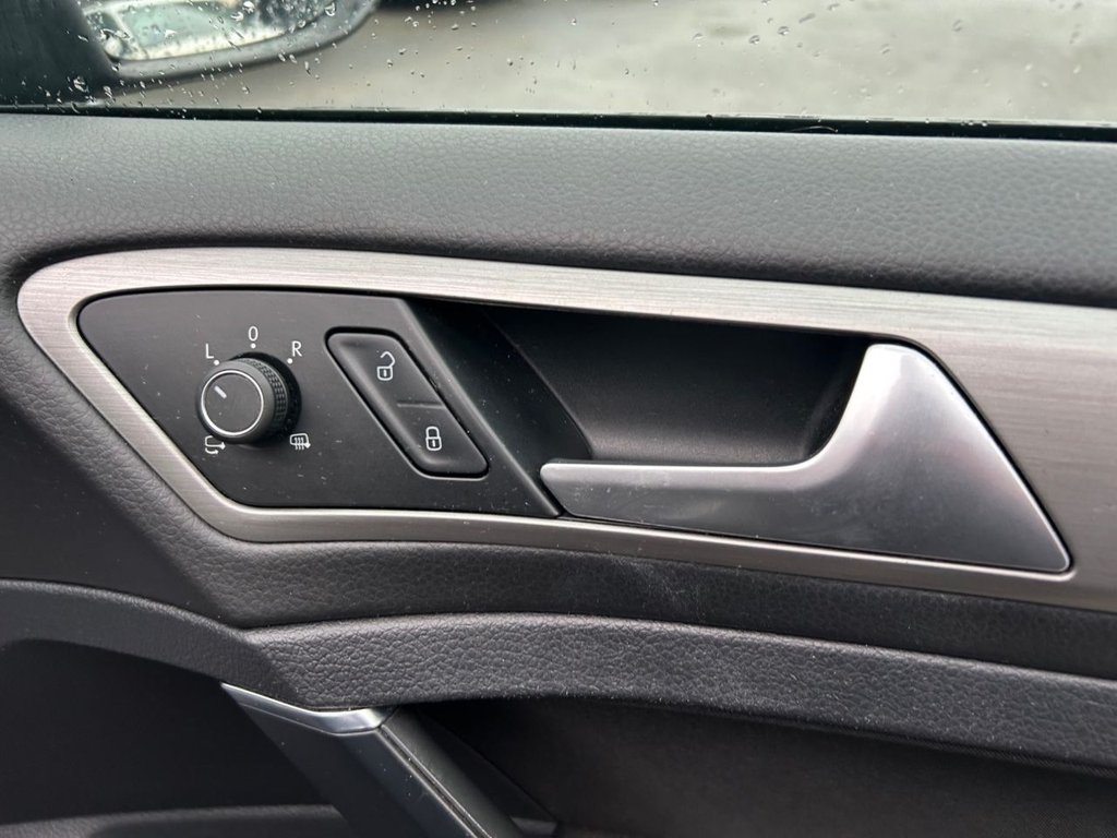 Used Volkswagen Golf 2015 for sale - 77408665: Photo 26