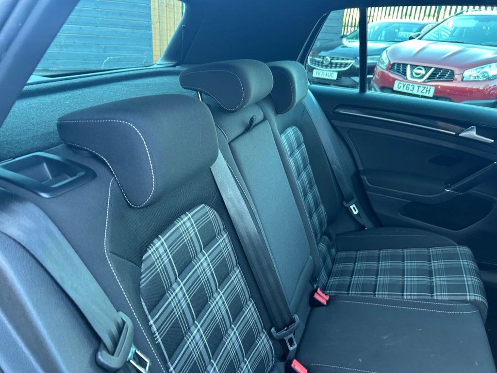 Used Volkswagen Golf 2016 for sale - 77919885: Photo 23