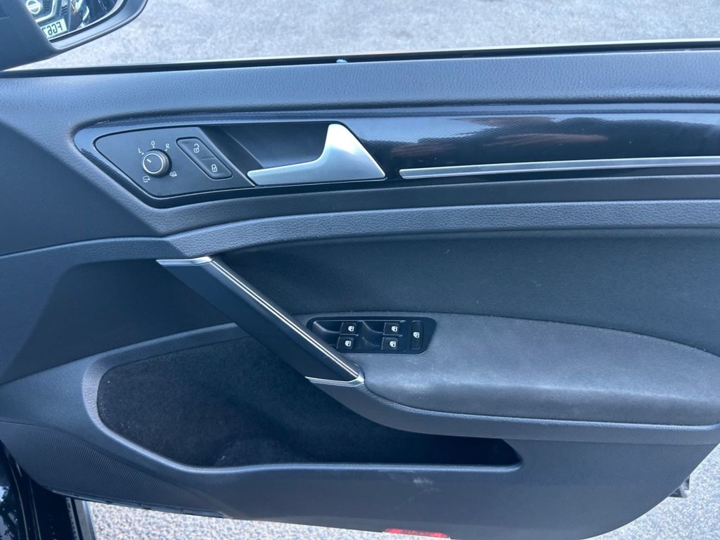 Used Volkswagen Golf 2016 for sale - 77919885: Photo 25