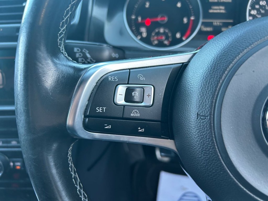 Used Volkswagen Golf 2016 for sale - 77919885: Photo 30