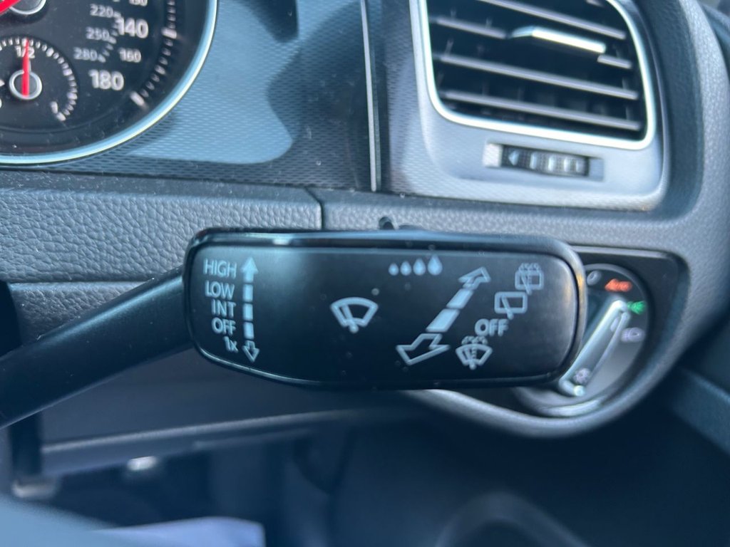 Used Volkswagen Golf 2016 for sale - 77919885: Photo 34