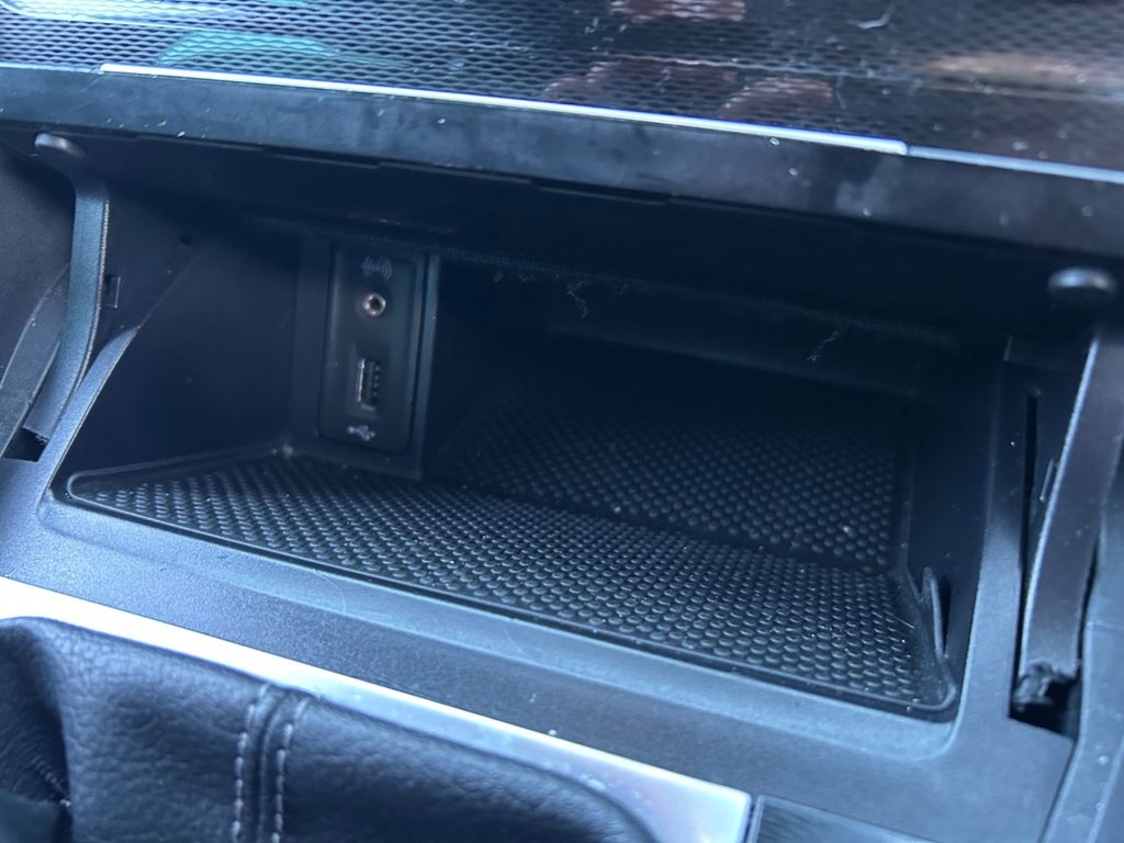 Used Volkswagen Golf 2016 for sale - 77919885: Photo 40