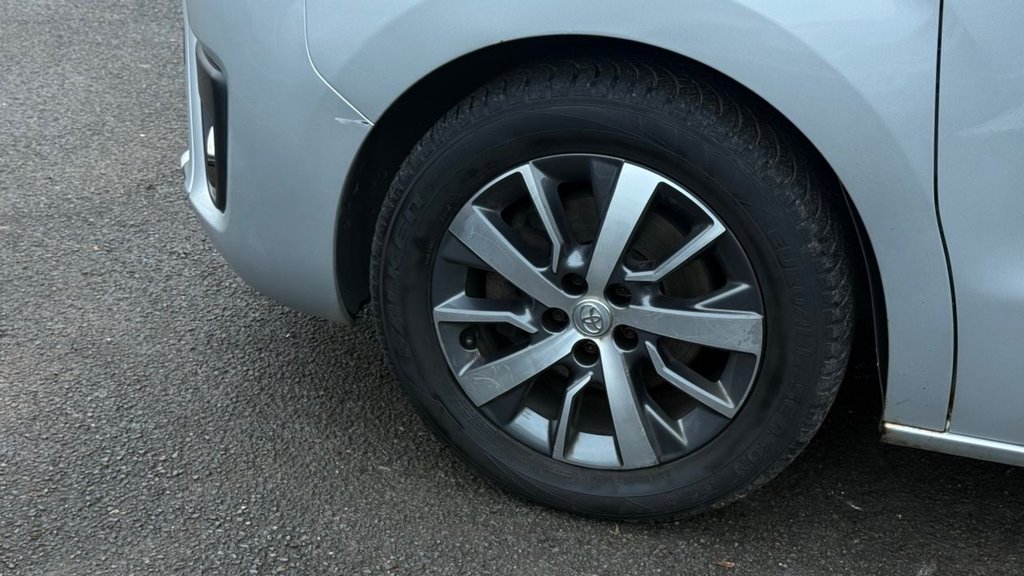 Used Toyota PROACE CITY Verso 2018 for sale - 76826535: Photo 28