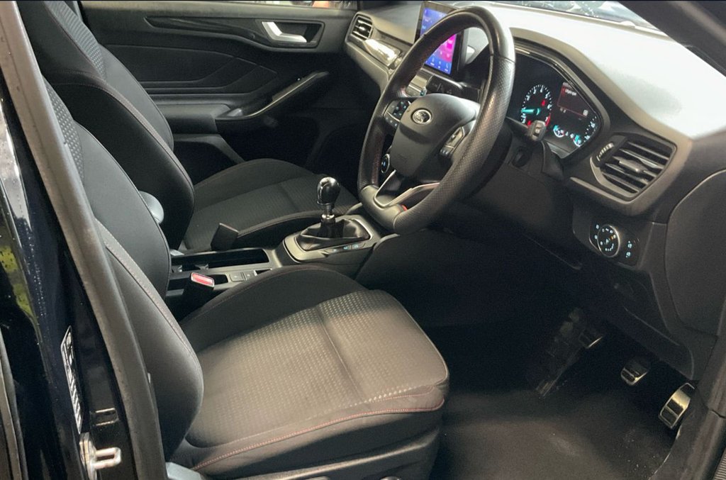 Used Ford Focus 2020 for sale - 77356162: Photo 3