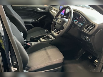 Used Ford Focus 2020 for sale - 77356162: Photo