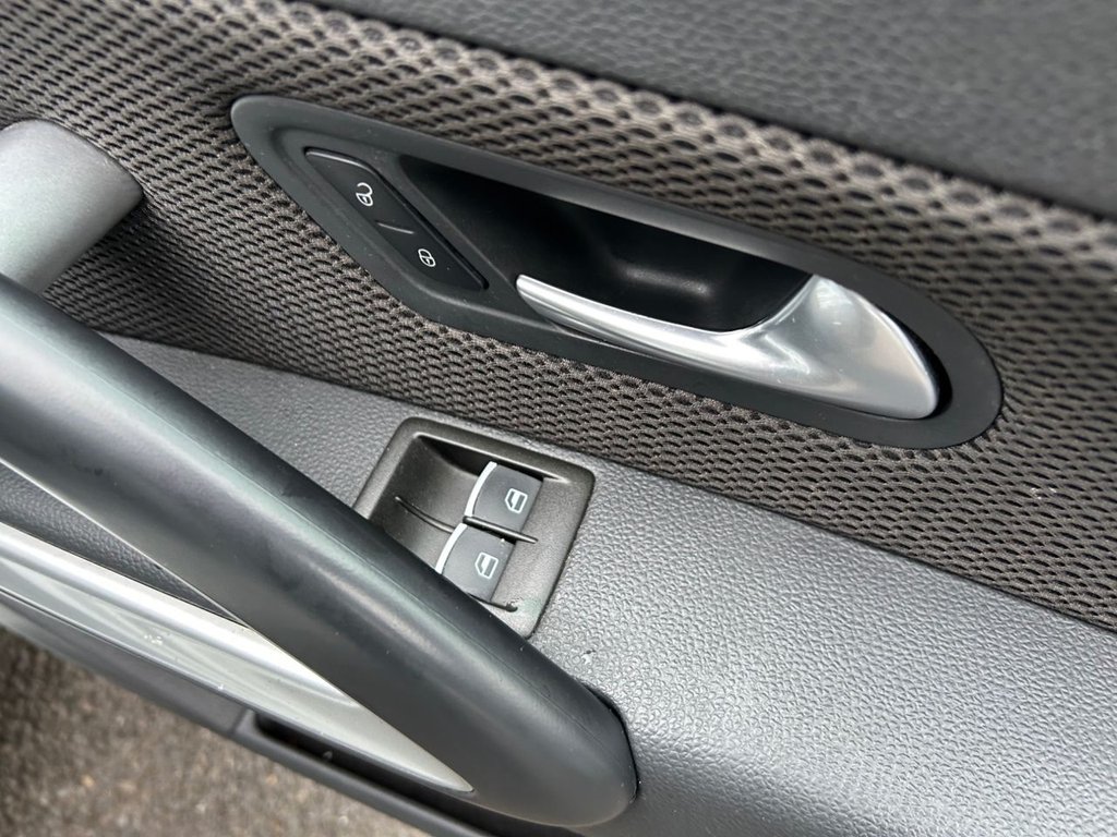 Used Volkswagen Scirocco 2016 for sale - 77027505: Photo 15