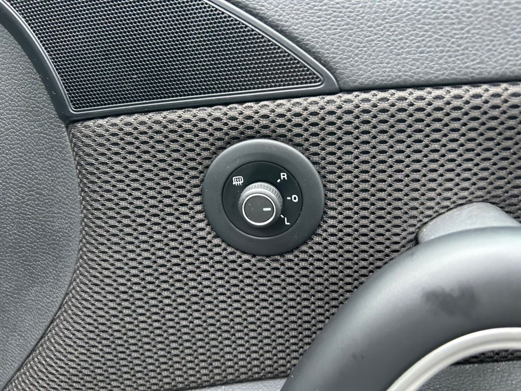 Used Volkswagen Scirocco 2016 for sale - 77027505: Photo 16