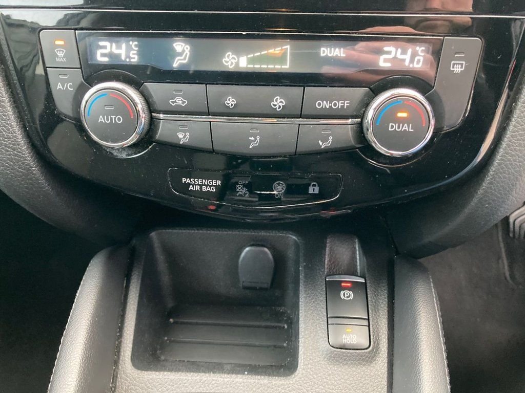 Used Nissan Qashqai 2017 for sale - 77328166: Photo 15