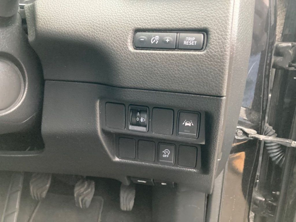 Used Nissan Qashqai 2017 for sale - 77328166: Photo 20