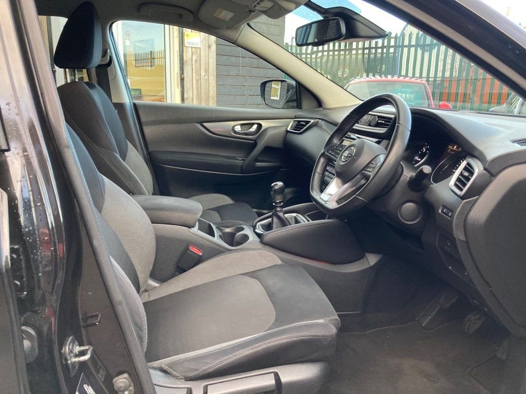 Used Nissan Qashqai 2017 for sale - 77328166: Photo 23