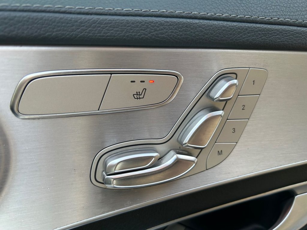 Used Mercedes-Benz C Class 2015 for sale - 77547011: Photo 31